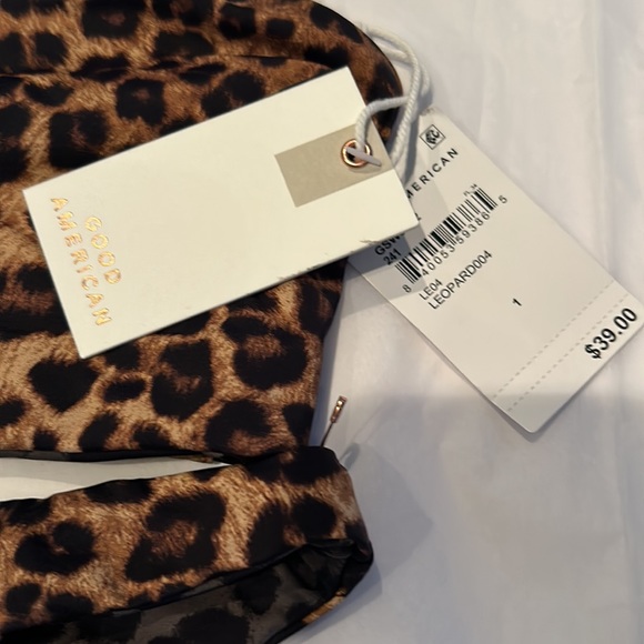 NWT GOOD AMERICAN leopard cheetah reversible print bikini size XS/S - Picture 5 of 14
